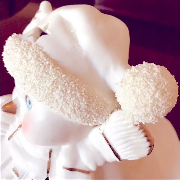 NEW Large Sitting Snowman - Picture 5 of 6